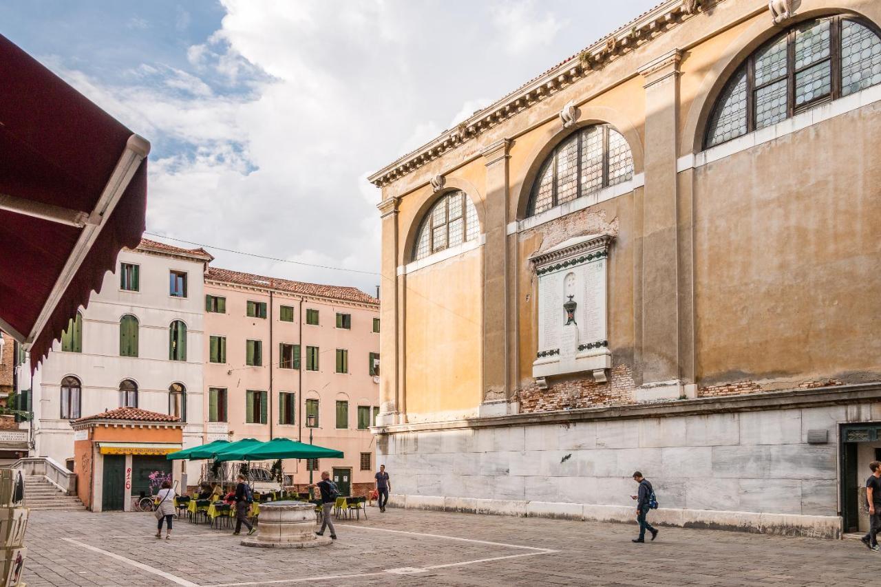 Family Colours Close To @Rialto Mercato Venice Exterior photo