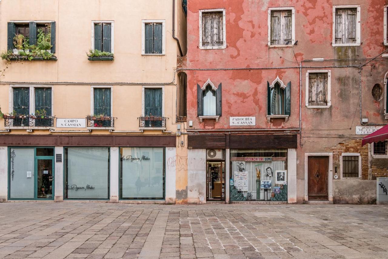 Family Colours Close To @Rialto Mercato Venice Exterior photo